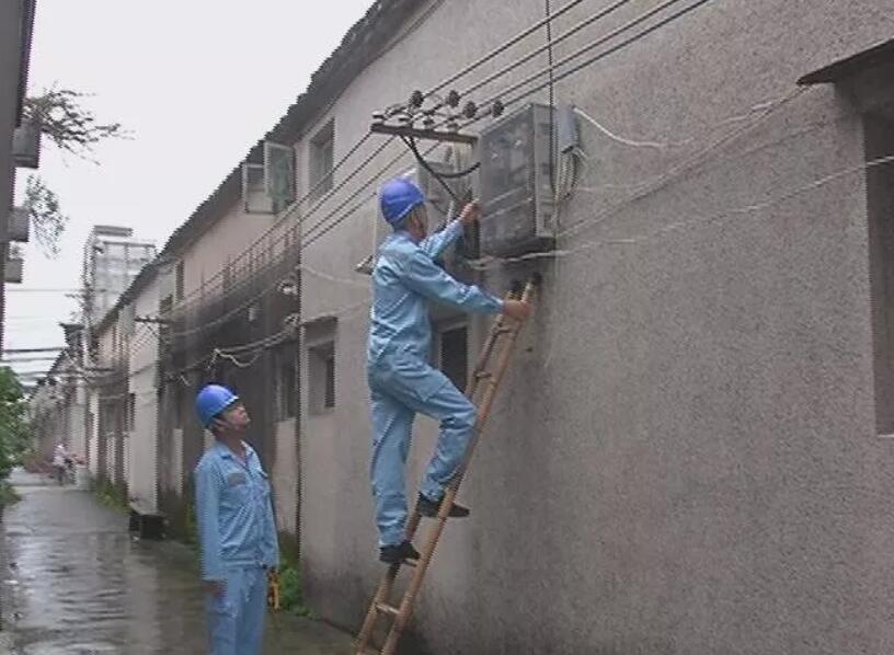 私拆電表竊電4萬(wàn)多度，榕城一男子被刑拘